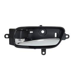 MANIJA INTERIOR NS ALTIMA 13-17/ARMADA 15-17/PATHFINDER 13-17/MAXIMA 16-18/MURANO 2019/URVAN 14-21 RN KOLEOS 17-22 NS TITAN 17-18 NEGRA/CROMO PLASTICO TWN HUSHAN 80671-3TA0A Izquierdo Delantera/Trasera