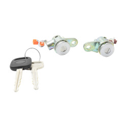 CILINDRO PARA PUERTA TY SIENNA 98-03 JUEGO METAL CROMADO TWN 69051/2-45010 Derecho/Izquierdo