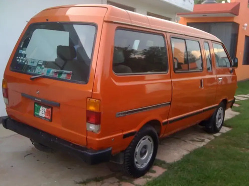 87-93 Nissan Ichi Van Par Amortiguadores De Cajuela 2 Piezas